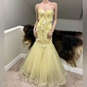 Gorgeous Floral Lace Exquisite Beads & 3D Flower Mermaid Gown, 2 Ways to Wear